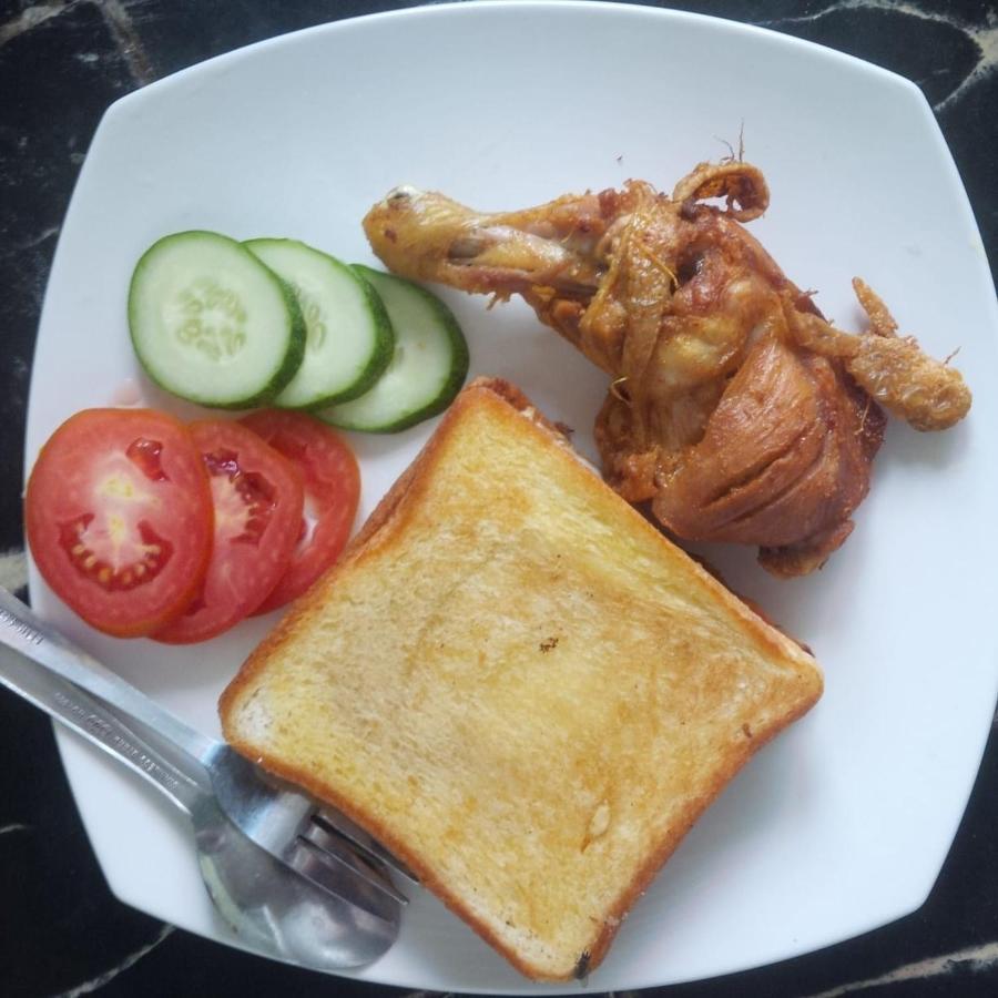 Watukarung Sackstone Guesthouse Kalak Екстер'єр фото