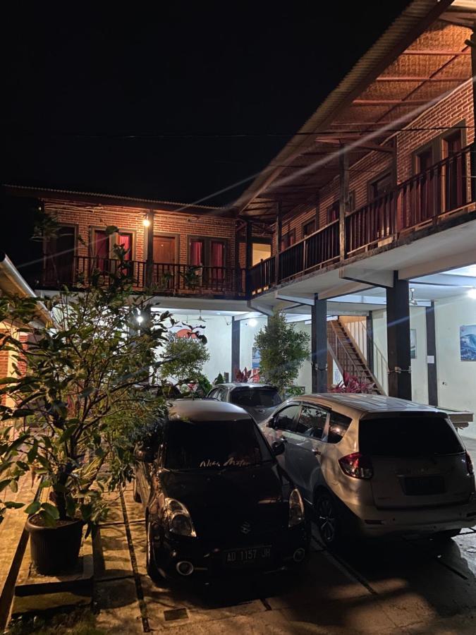 Watukarung Sackstone Guesthouse Kalak Екстер'єр фото